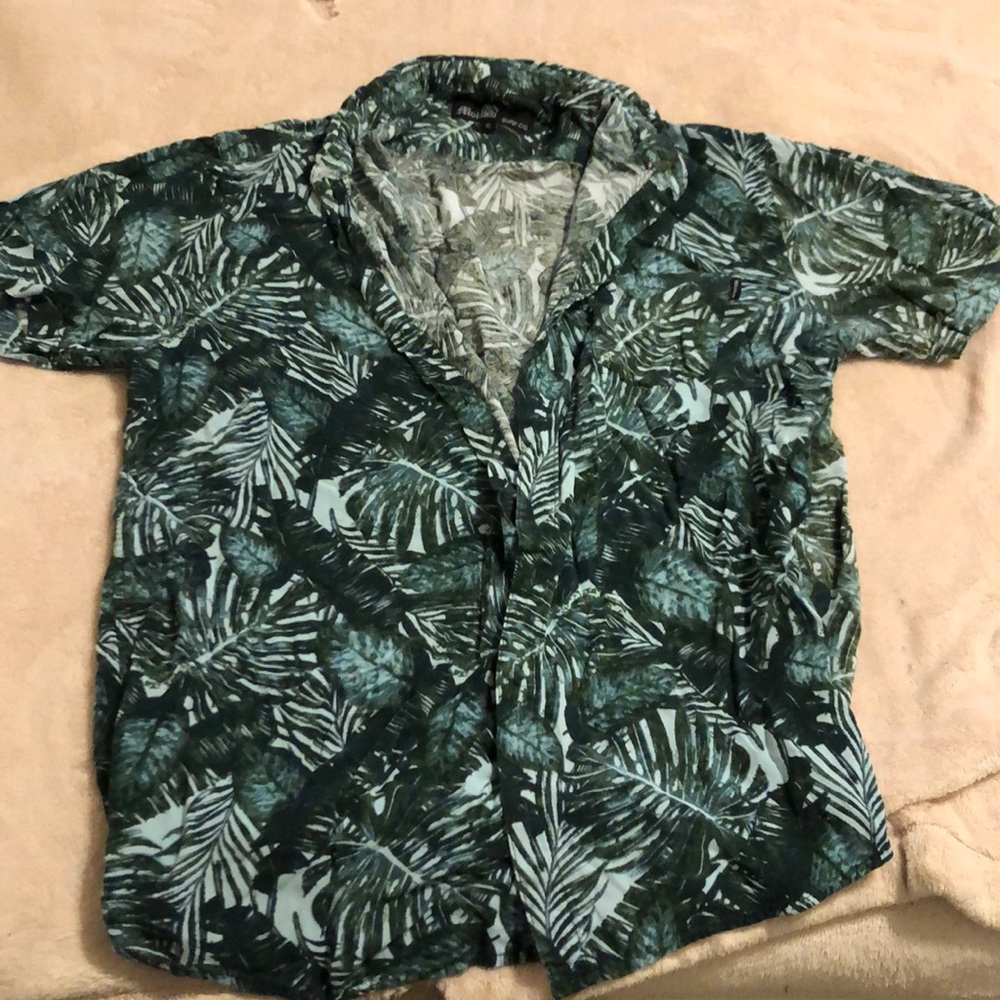 Molokai Hawaiian button up